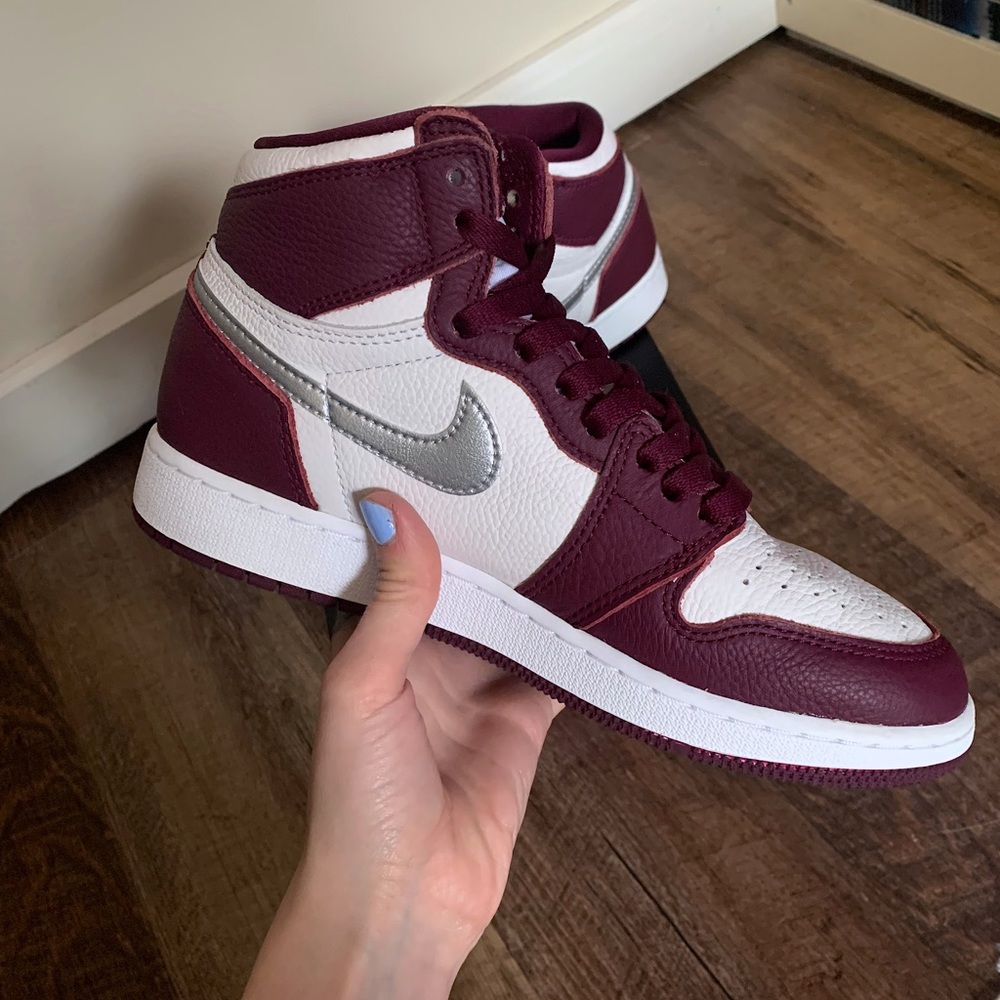 Air Jordan 1 Bordeaux
